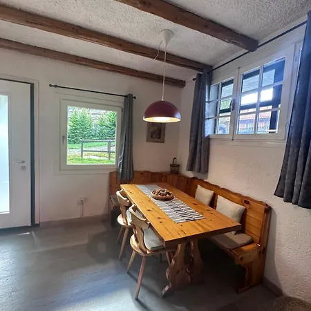 Ridge Line Apartment